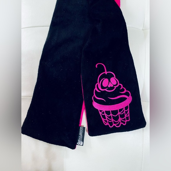 🩷SOURPUSS🖤 Skeleton Scarf Reversible Pink Black Fleece - Picture 4 of 4